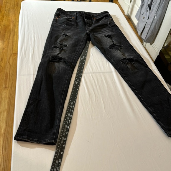 AMERICAN EAGLE OUTFITTERS bundle of 3 Size 28 x 30 Black Mid to high rise - Picture 2 of 14